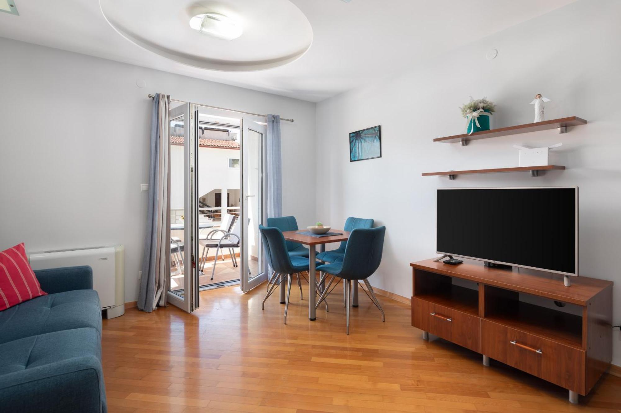 Brkic Apartments With Private Parking Makarska Zimmer foto